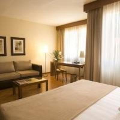 фото отеля Aparthotel Mariano Cubi