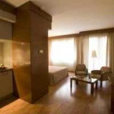 фото отеля Aparthotel Mariano Cubi
