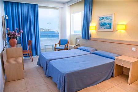 фото отеля Hotel Algarb Ibiza