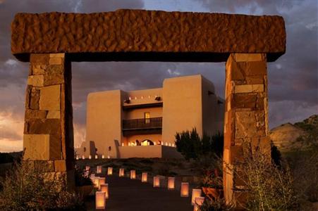 фото отеля Hilton Santa Fe Golf Resort & Spa at Buffalo Thunder