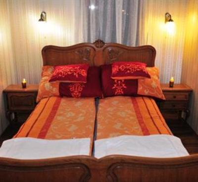фото отеля Hotel Nyilas Fogadó