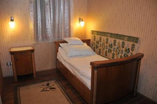 фото отеля Hotel Nyilas Fogadó