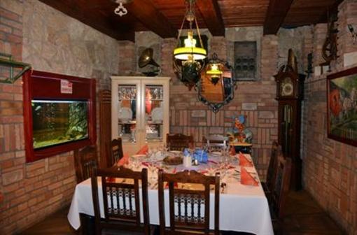 фото отеля Hotel Nyilas Fogadó