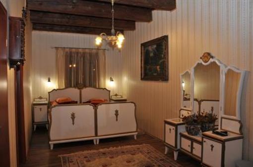 фото отеля Hotel Nyilas Fogadó