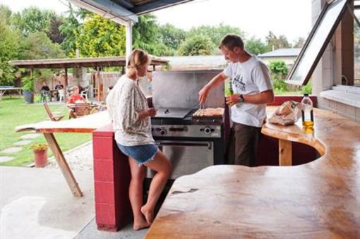 фото отеля Happy Apple Backpackers