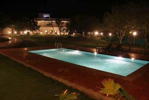 фото отеля Hotel Chitvan