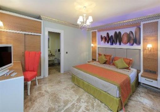 фото отеля Camelot Hotel Akyarlar