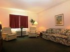 фото отеля Econo Lodge Watertown