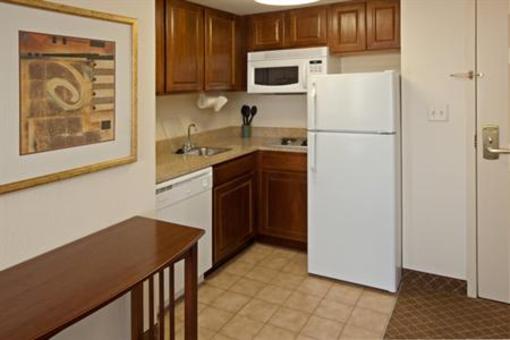 фото отеля Staybridge Suites Indianapolis-Airport