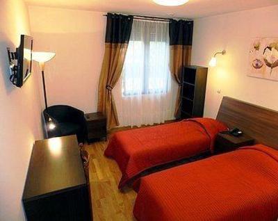 фото отеля Hotel Le Chantoiseau
