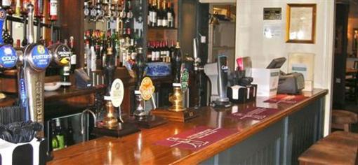 фото отеля The Pelican Inn Marlborough (England)