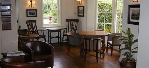 фото отеля The Pelican Inn Marlborough (England)