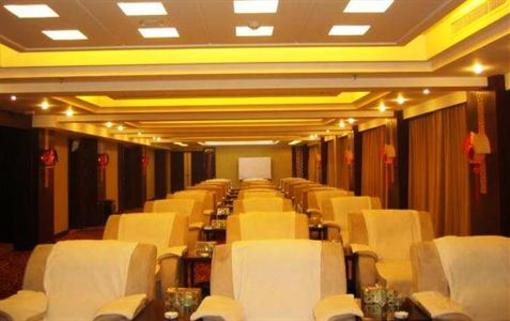 фото отеля Taiji Business Hotel Laiwu