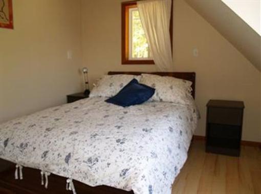фото отеля West Coast Cottage