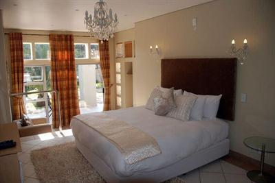 фото отеля Crystal Duvet Guest House Johannesburg