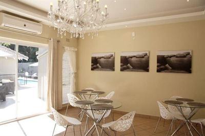 фото отеля Crystal Duvet Guest House Johannesburg