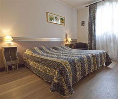 фото отеля Hotel Les Oliviers Fayence
