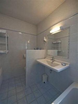 фото отеля Hotel Les Oliviers Fayence
