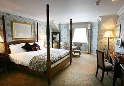 фото отеля Admiralty Lodge Spanish Point