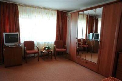 фото отеля Hotel Herastrau Bucahrest