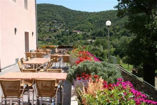 фото отеля Le Mas de Cluny Hotel Saint-Andre-de-Majencoules