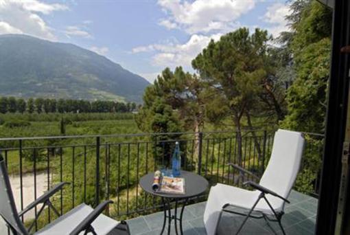 фото отеля Villa Verdi Apartments Merano