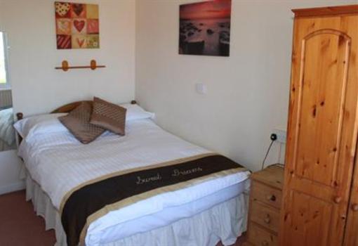 фото отеля Beau Vallon Holiday Apartments