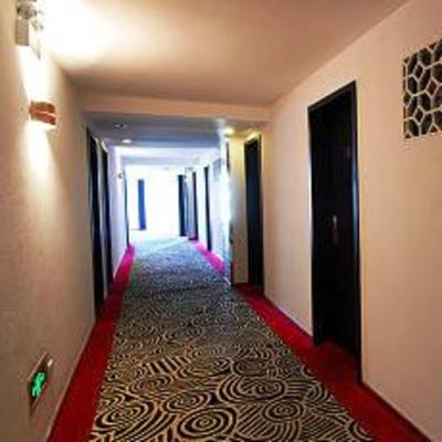 фото отеля Youle Vogue Hotel Hefei San'an Li