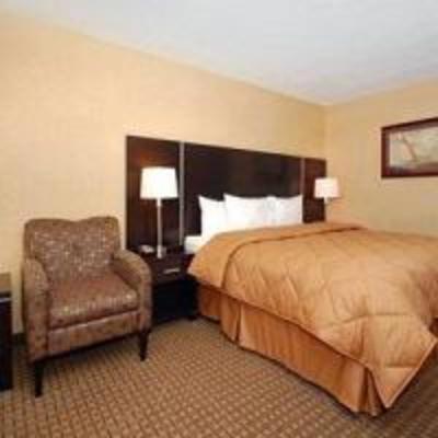 фото отеля Comfort Inn & Suites Fall River