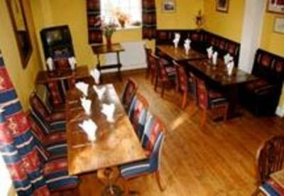 фото отеля The Red Lion Pub Haverhill (England)