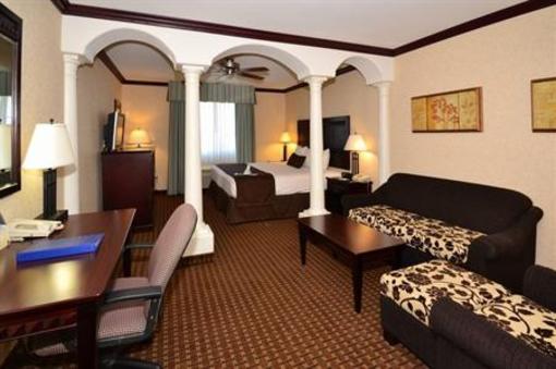 фото отеля Best Western Plus Main Street Inn