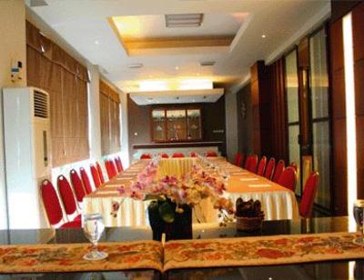 фото отеля Hotel Grand Sawit