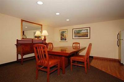 фото отеля Hampton Inn and Suites Newtown