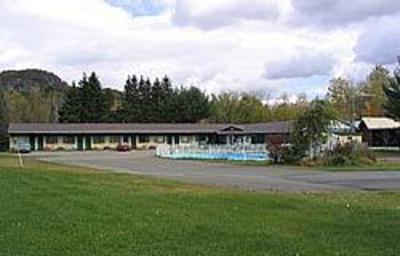 фото отеля Motel de la Riviere
