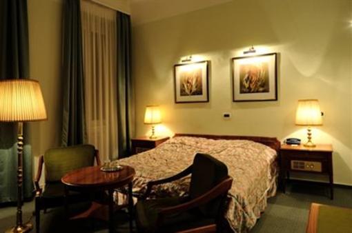 фото отеля Hotel Central Nagykanizsa