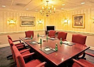 фото отеля Clarion Hotel The Roberts Walthall