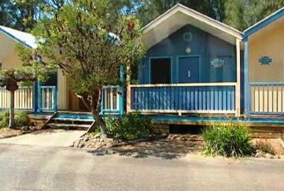 фото отеля Seven Mile Beach Holiday Park Accommodation Gerroa