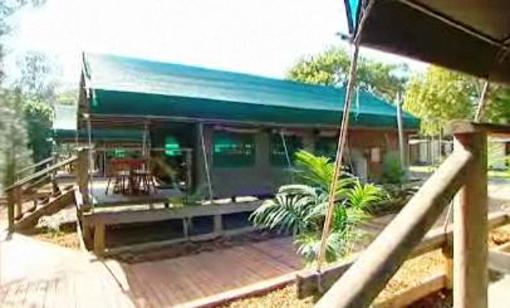 фото отеля Seven Mile Beach Holiday Park Accommodation Gerroa