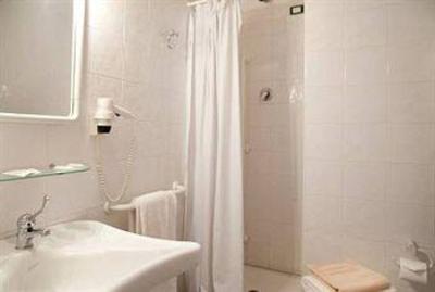фото отеля Hotel Guala Residence