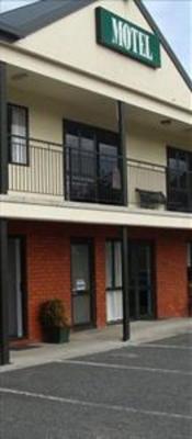 фото отеля Darfield Motel