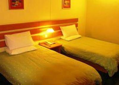 фото отеля Home Inn (Wuhan Dongdamen 2nd Hotel)