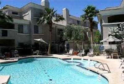 фото отеля Oakwood At Camelback Lofts