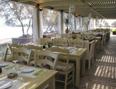 фото отеля Eviana Beach