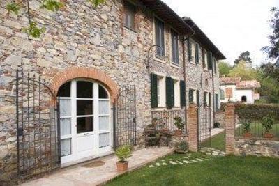 фото отеля Relais Victoria Bed And Breakfast Lucca