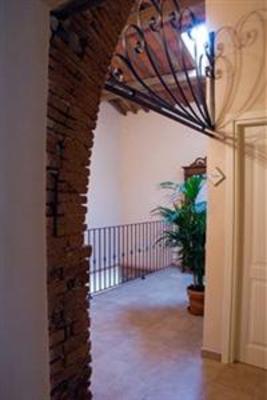 фото отеля Relais Victoria Bed And Breakfast Lucca