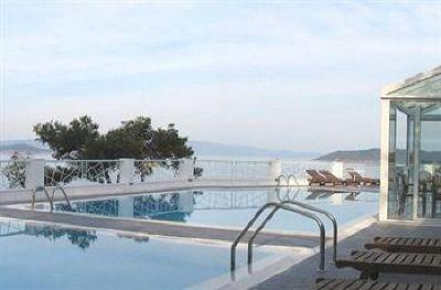 фото отеля Cape Kanapitsa Hotel & Suites