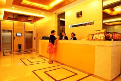 фото отеля Sentai Zhongyang Hotel