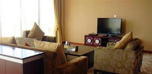 фото отеля Jing Cheng Earthsea Spa Holiday Center Ruili