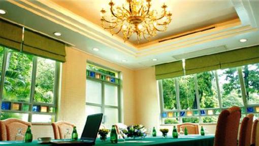 фото отеля Xinhui Palm Hotel