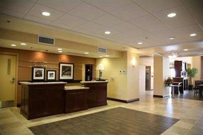 фото отеля Hampton Inn & Suites Oakland Airport